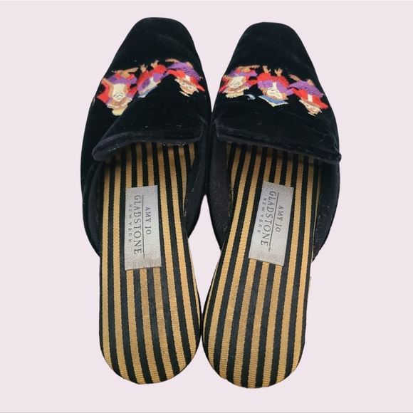 Amy Jo Gladstone Black Velvet Mule Handmade Embroidered Monkeys - Picture 2 of 6